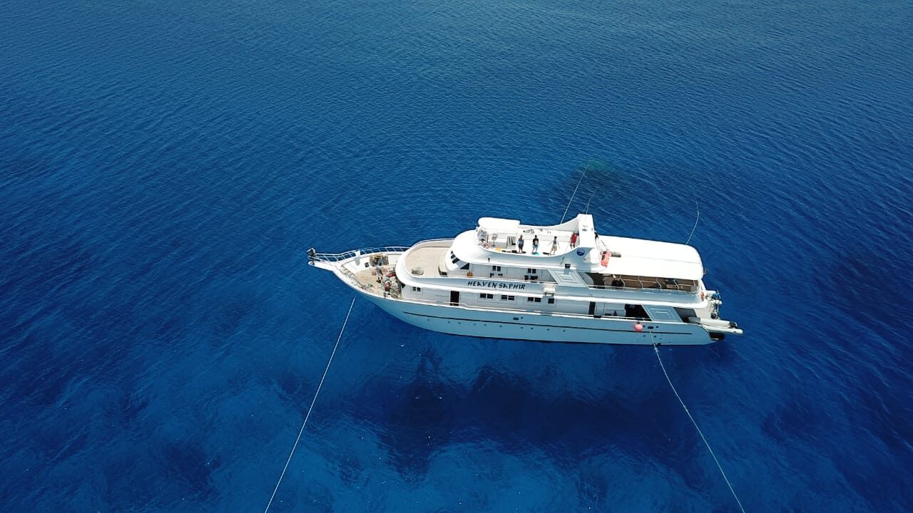 M/Y HEAVEN SAPHIR