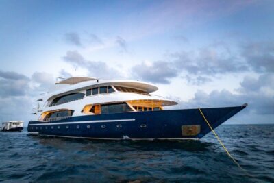 THISISLUXURYTRAVEL.COM REVIEW LIVEABORD ON M/Y DUKE OF YORK